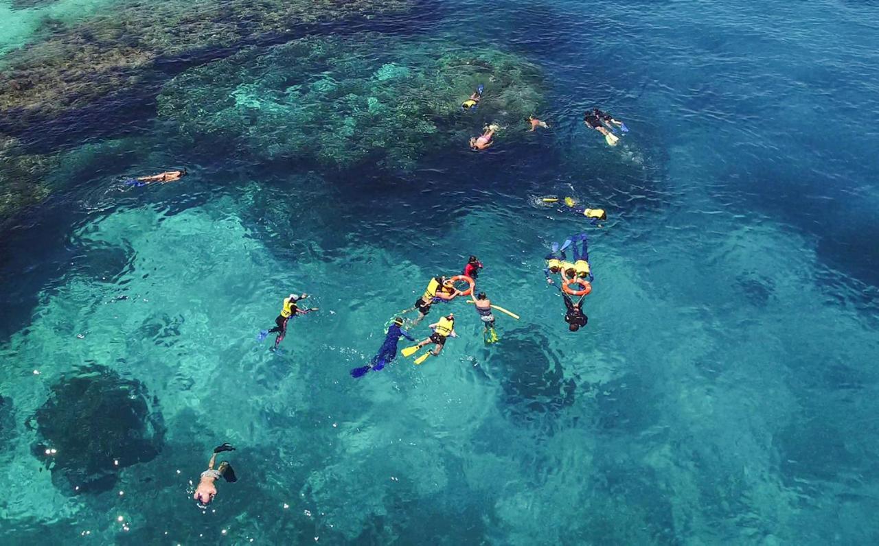 Barefoot Kuata Island Resort Exterior foto