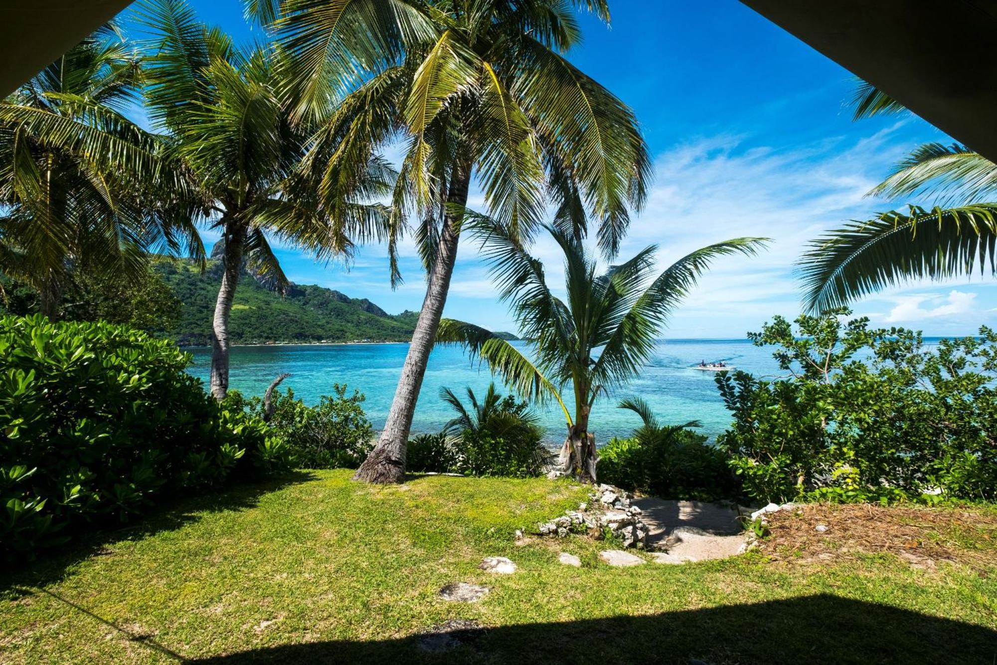 Barefoot Kuata Island Resort Exterior foto